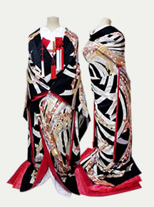 リメイクした黒色の色打掛