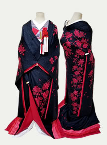 リメイクした黒色の色打掛