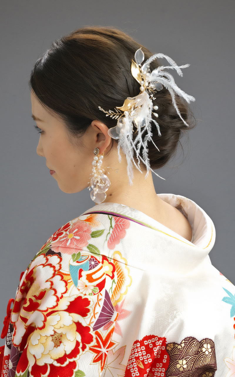 髪飾り横姿