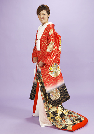 色打掛赤地に花紋・市松模様柄