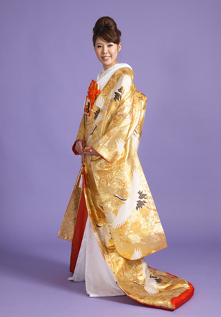 色打掛鶴をあしらった純金箔の織物