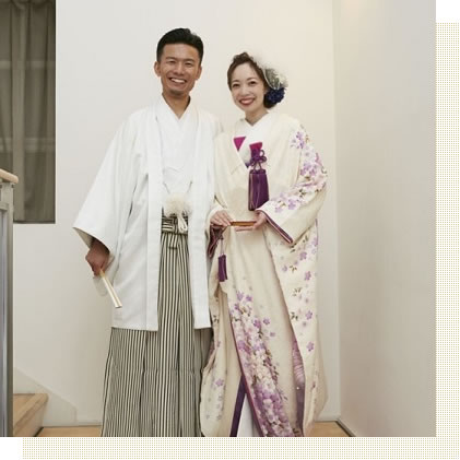 リメイクした色打掛を着る新婦