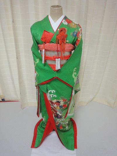 リメイク後の引き振袖