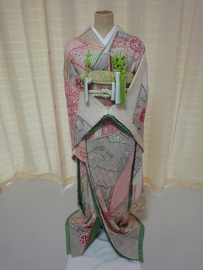 リメイク後の引き振袖