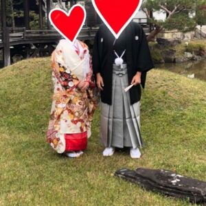 白色のリメイク振袖を着た花嫁