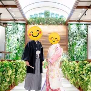 白色のリメイク振袖を着た花嫁