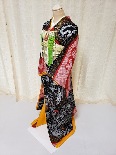 リメイク後の引き振袖