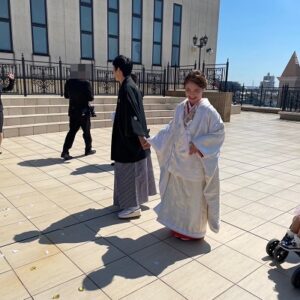 ２way白無垢を着た花嫁と花婿