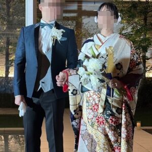 リメイク打掛を着た花嫁と花婿
