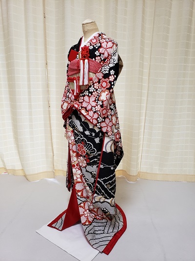 リメイク後の引き振袖全身