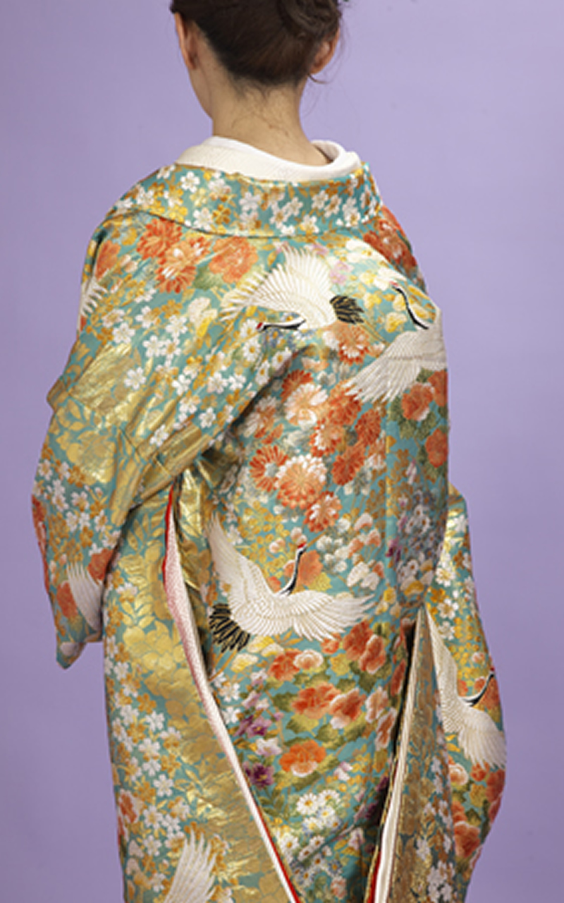 色打掛レンタル　緑地に四季の花柄　佐賀錦織物