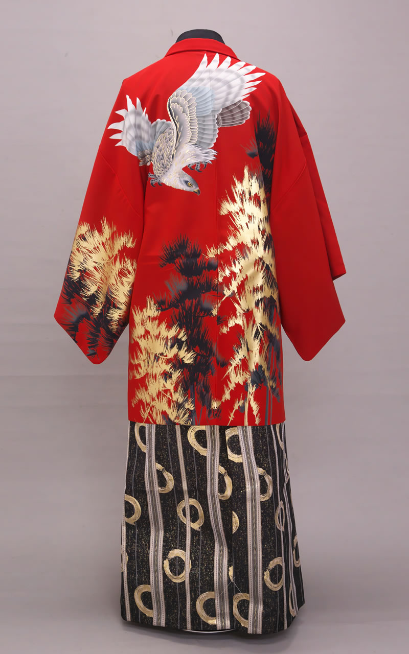 紅緋に飛翔する鷲の紋付レンタル