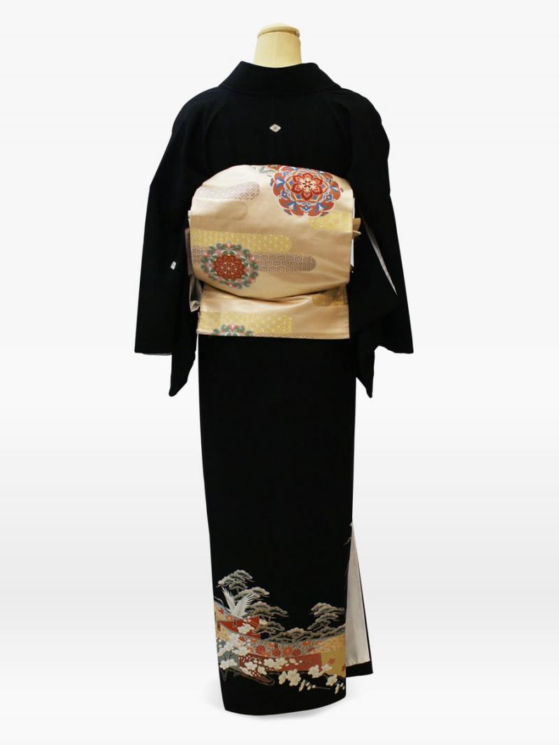 桜・鶴・松の黒留袖