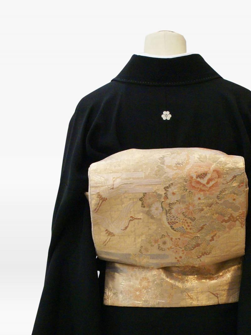 花柄・鳳凰・鶴の黒留袖