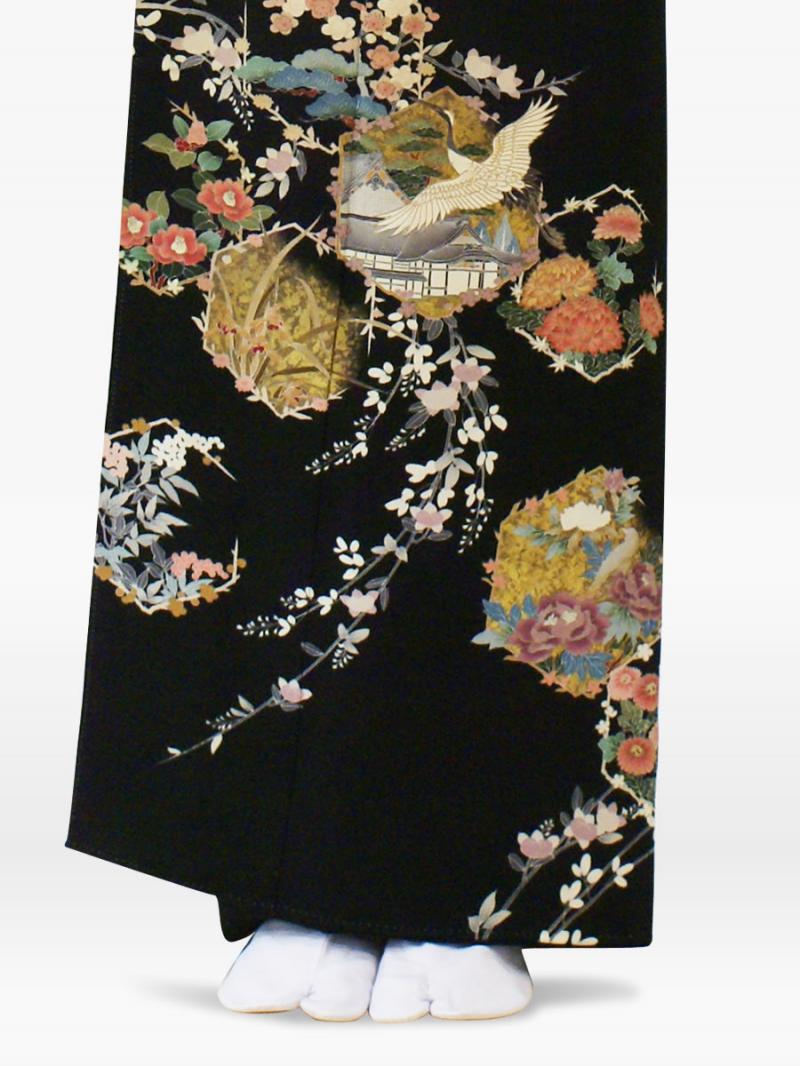 桜・松・鶴・牡丹・橘の黒留袖