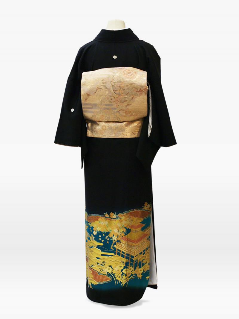 金箔使用　松・桜の黒留袖