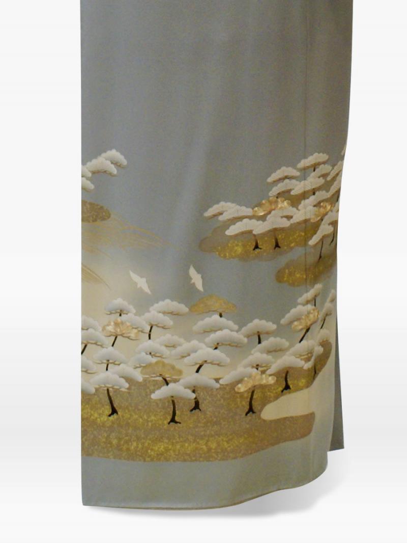 水色グレー色の松柄の色留袖