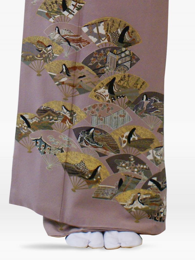 グレー色の扇面絵巻の色留袖