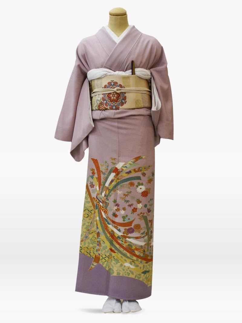 薄紫グレー色のノシメ柄の色留袖