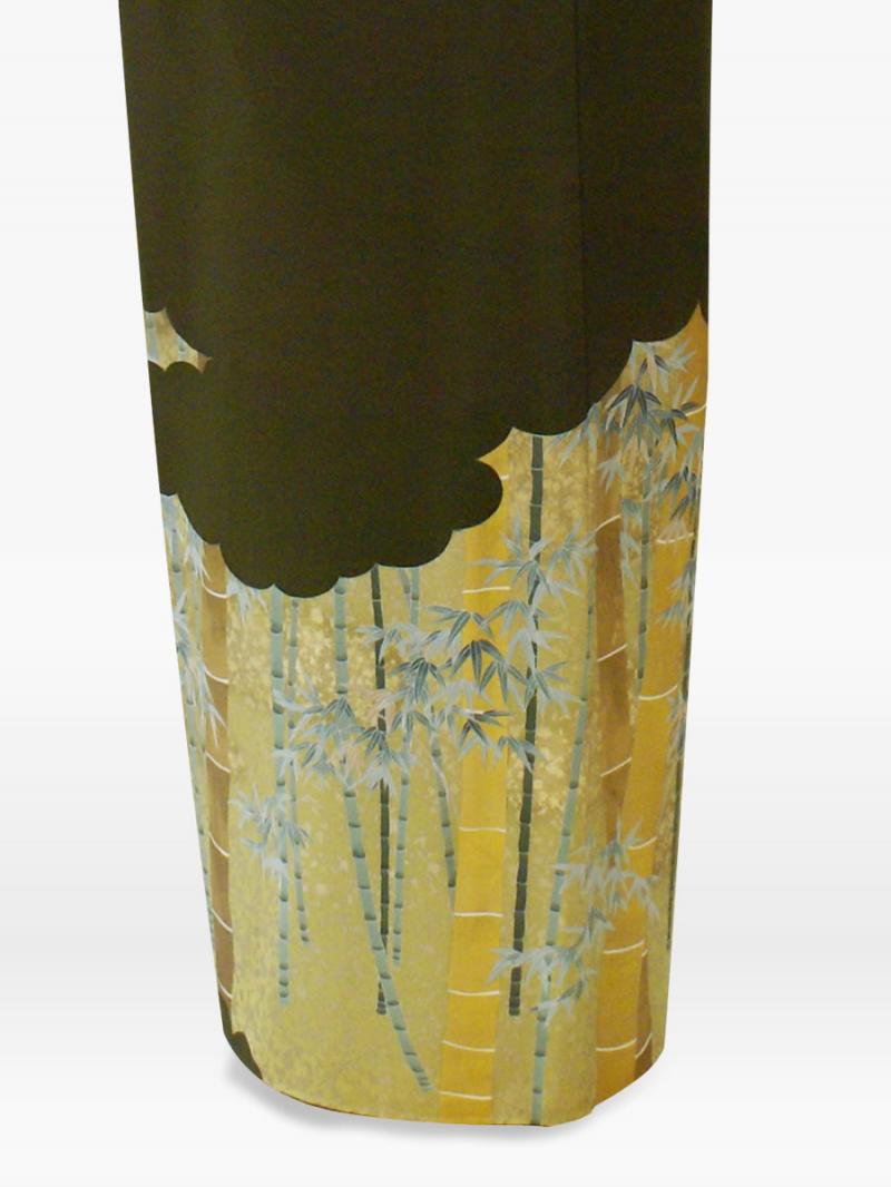 茶緑色の竹柄の色留袖