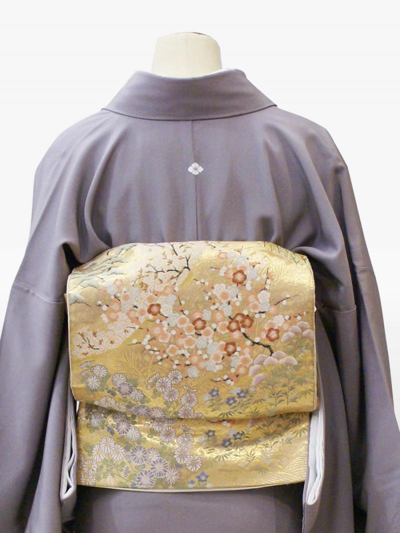 藤色の自然風景文様の色留袖