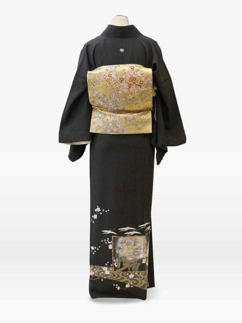 黒緑色の梅に菊・千羽鶴の色留袖